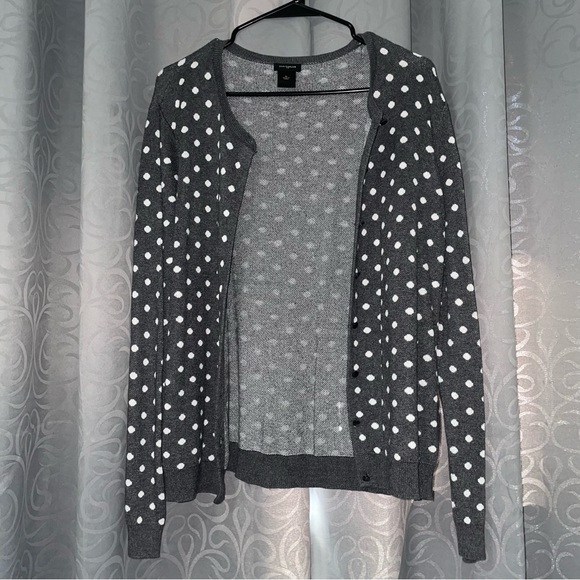 Ann Taylor Gray & White Polkadot Long Sleeve Button Up Sweater - Picture 4 of 9